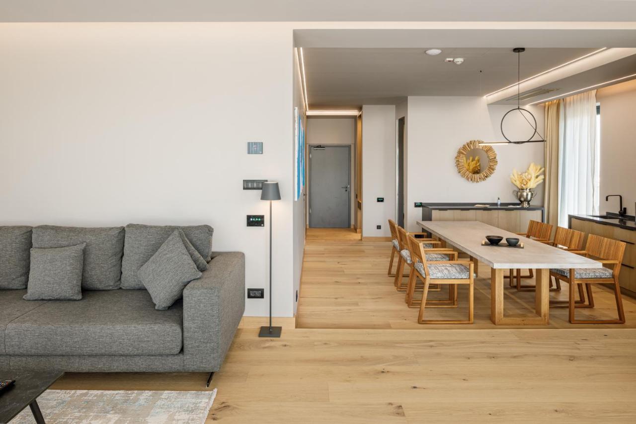 Qosmo Brasov Hotel 外观 照片