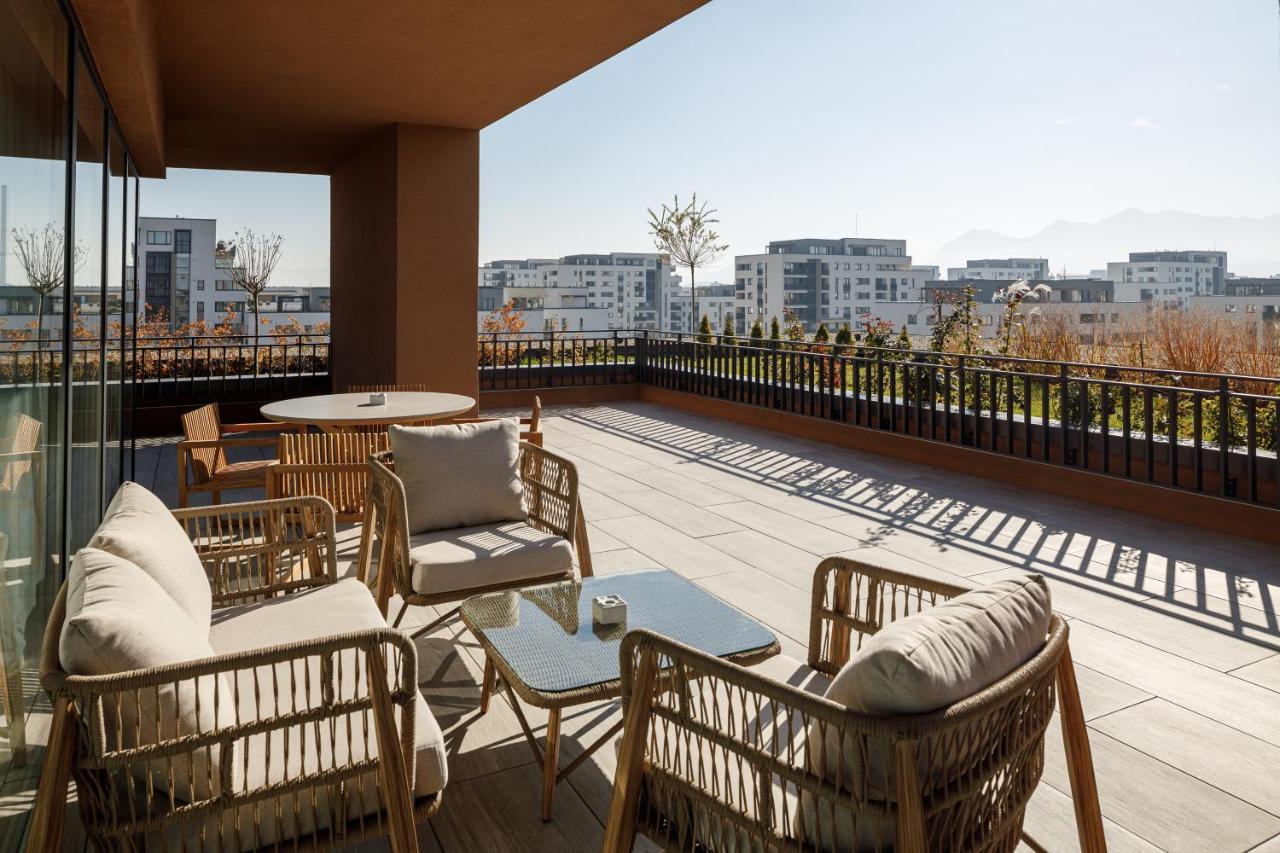 Qosmo Brasov Hotel 外观 照片
